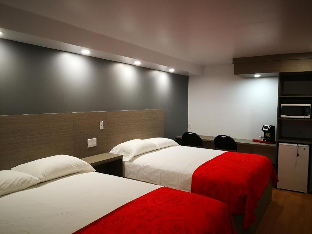 Motel Chez Nous Laval Exterior photo
